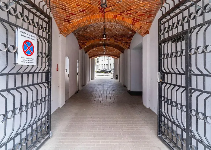 Indigo 2 Z Antresola דירה