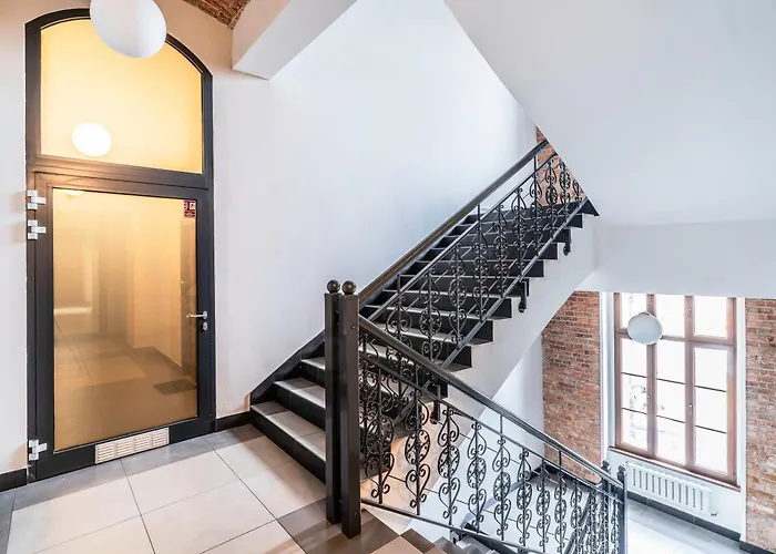 Indigo 2 Z Antresola דירה