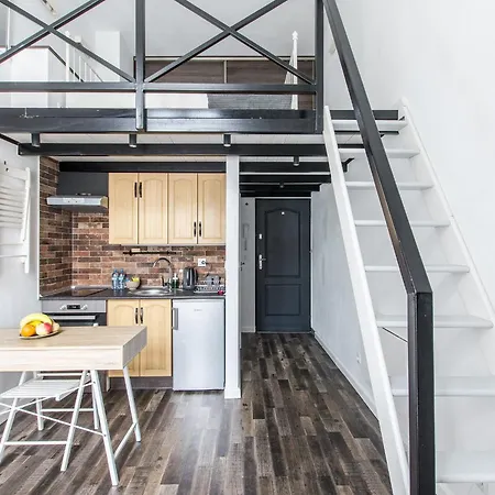 Indigo 2 Z Antresolą Breslavia